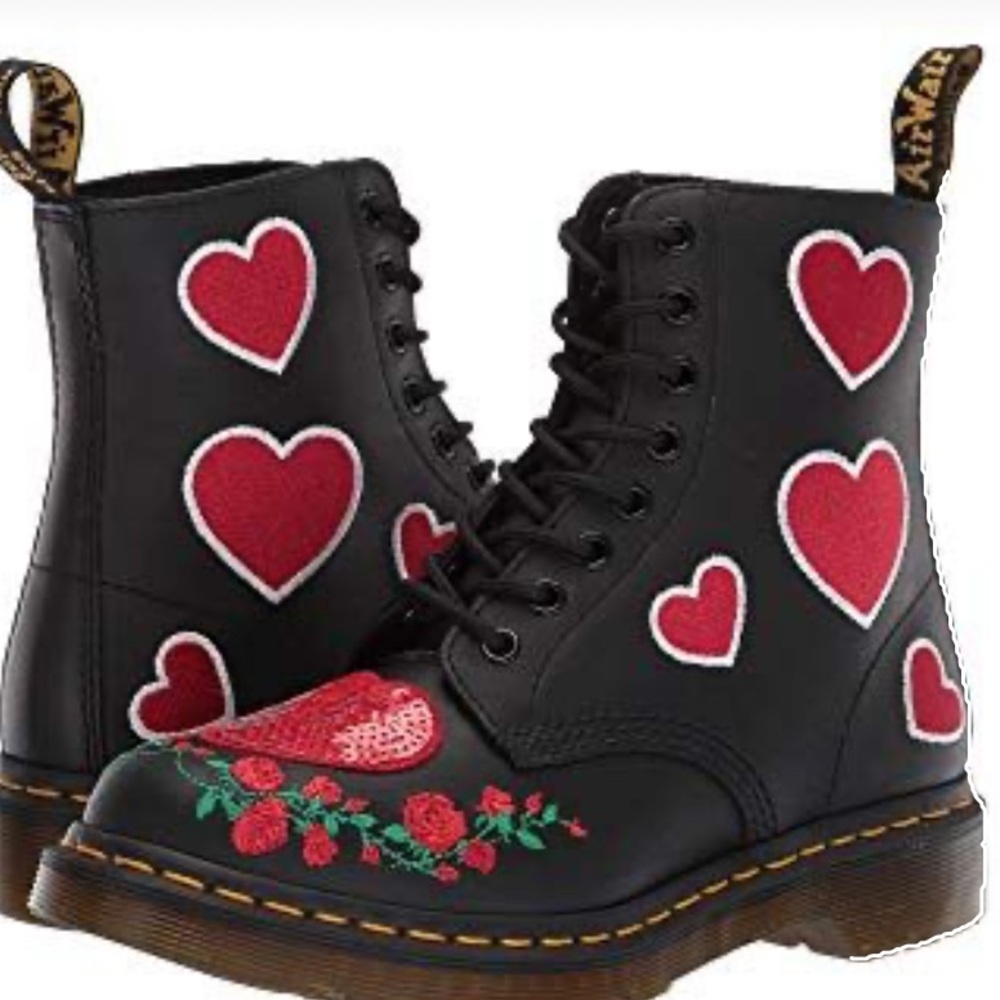 DOC MARTENS 1460 Valentine remix w/Sequin Heart appliqué’s /Embroidered Roses - Picture 5 of 14